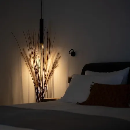 Aparthotel τzegia