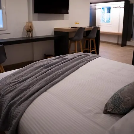 τzegia Appart hôtel Galissas